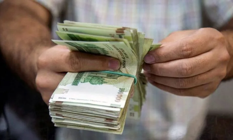 آخرین وضعیت تعیین دستمزد ۱۴۰۴ کارگران آخرین وضعیت تعیین دستمزد ۱۴۰۴ کارگران