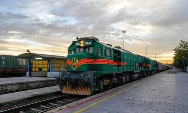 ۱۹ اسفندماه اولین قطار تهران ـ وان حرکت میکند ۱۹ اسفندماه اولین قطار تهران ـ وان حرکت میکند
