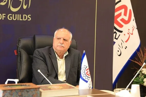 قطعات خودرو در کشور بهصورت غیرقانونی کپیسازی میشوند قطعات خودرو در کشور بهصورت غیرقانونی کپیسازی میشوند