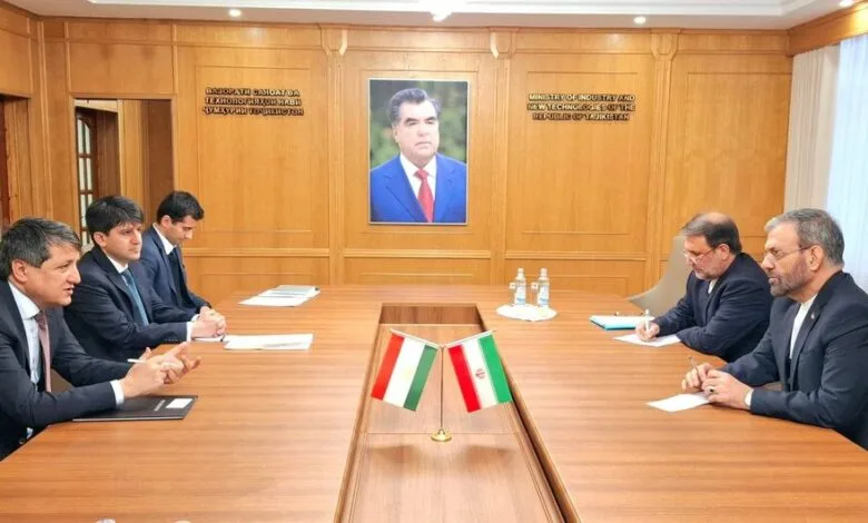 وزیر صنعت تاجیکستان به ایران اکسپو ۲۰۲۵ دعوت شد وزیر صنعت تاجیکستان به ایران اکسپو ۲۰۲۵ دعوت شد