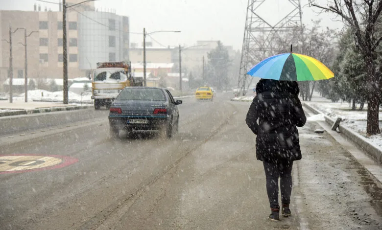 برف زمستانی در راه؛ سامانه جدید امشب وارد می شود | این استانها منتظر بارش برف باشند | وضعیت بارش در تهران چگونه است؟ برف زمستانی در راه؛ سامانه جدید امشب وارد می شود | این استانها منتظر بارش برف باشند | وضعیت بارش در تهران چگونه است؟