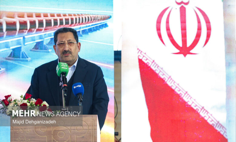 وزیر صمت: فولاد مبارکه پشتوانهای برای توسعه و آبادانی کشور است وزیر صمت: فولاد مبارکه پشتوانهای برای توسعه و آبادانی کشور است