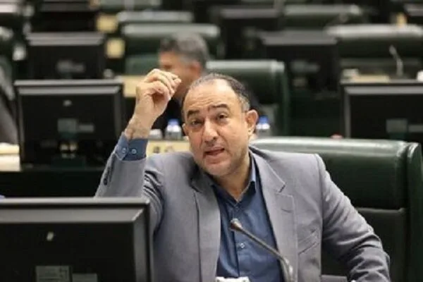 حمایت از خانواده نباید به برهم خوردن تعادل بازار خودرو منجر شود حمایت از خانواده نباید به برهم خوردن تعادل بازار خودرو منجر شود